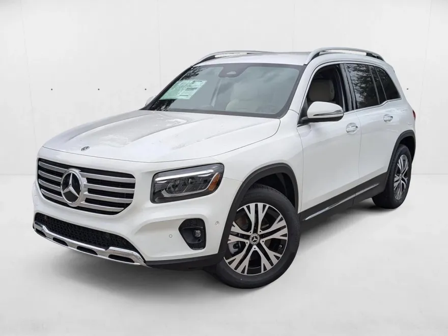 2025 Mercedes Benz GLB 250 photo 1