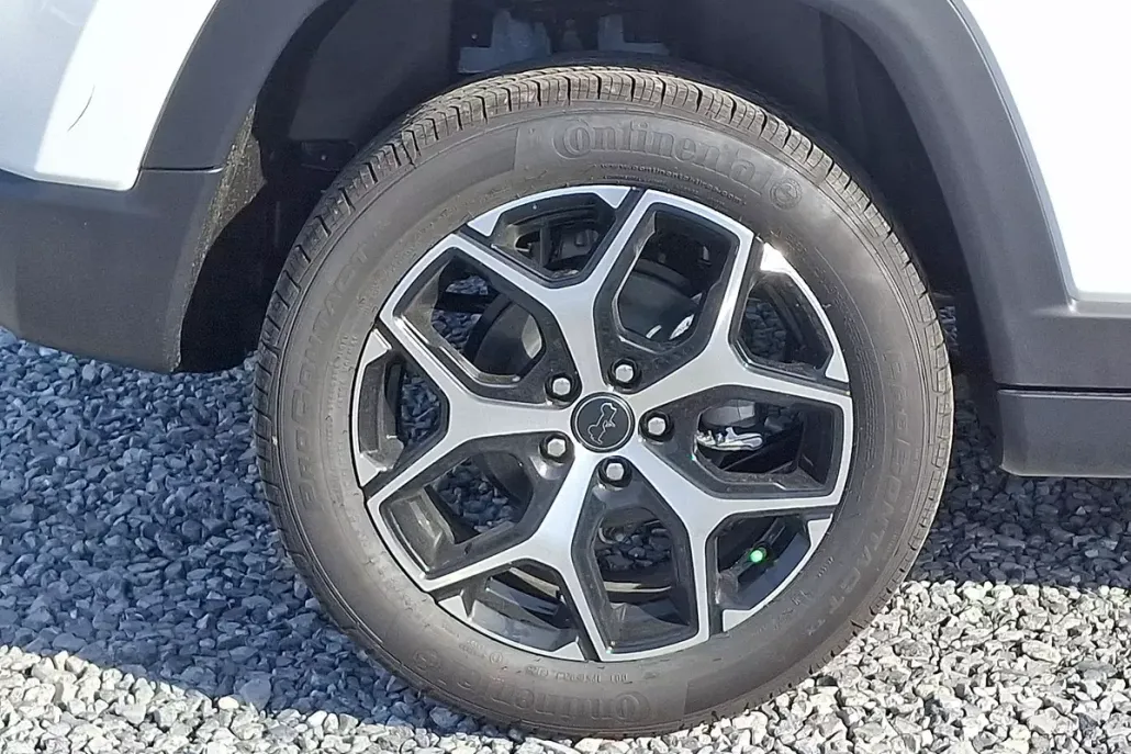 2026 Jeep Compass Limited photo 1