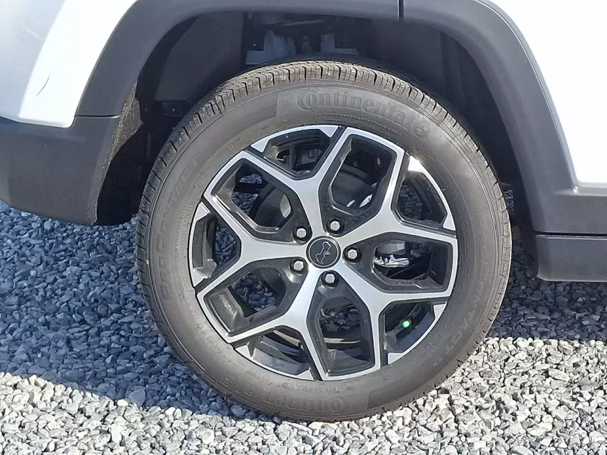 2026 Jeep Compass Limited photo 1