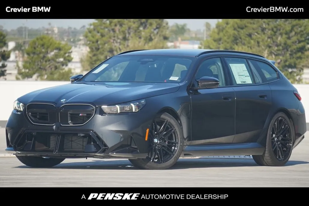2026 Bmw M5 5 Touring photo 1
