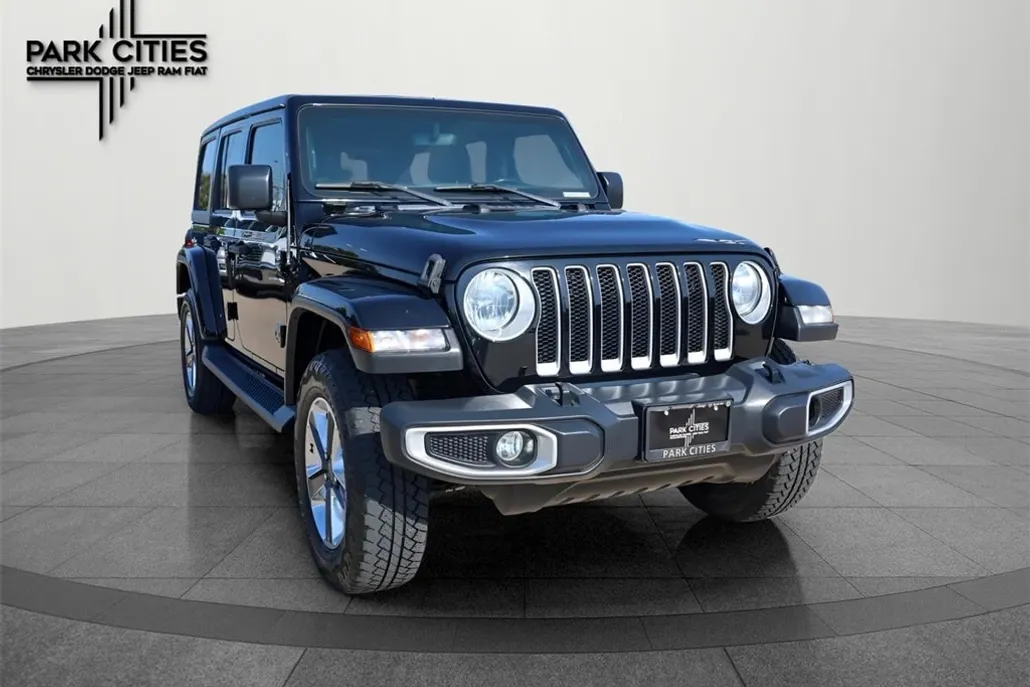 2019 Jeep Wrangler Unlimited Sahara photo 1