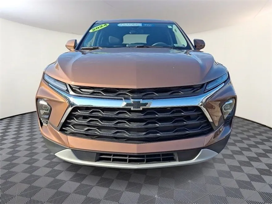 2024 Chevrolet Blazer 2LT photo 1