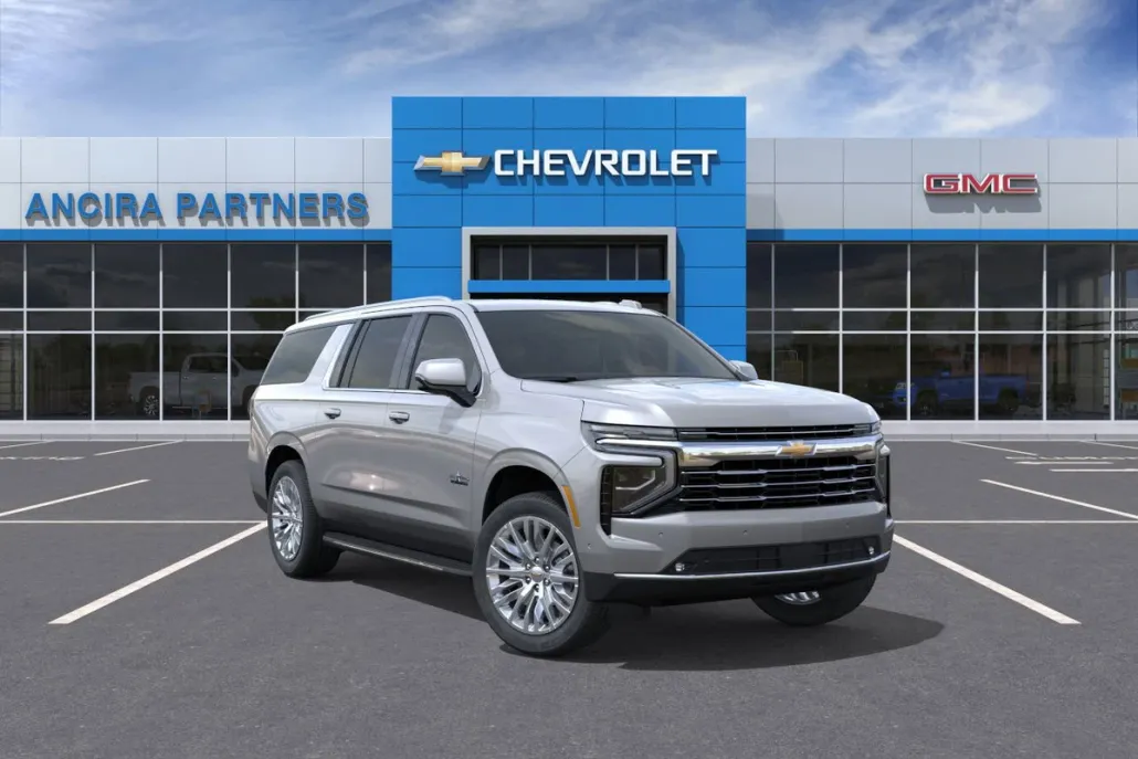 2025 Chevrolet Suburban LT photo 1