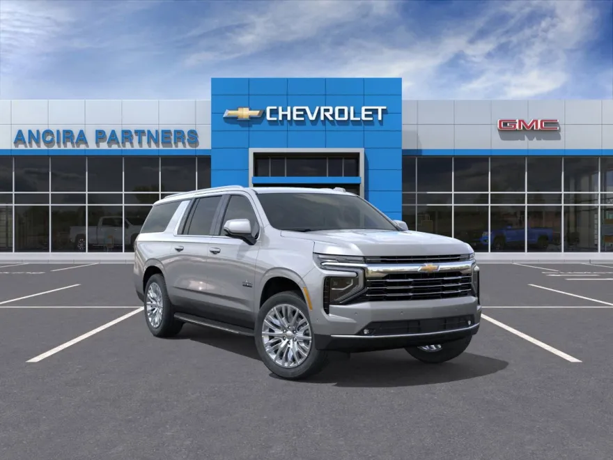 2025 Chevrolet Suburban LT photo 1