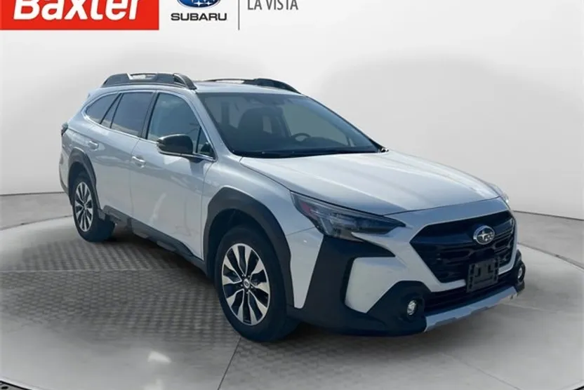 2023 Subaru Outback Limited photo 1
