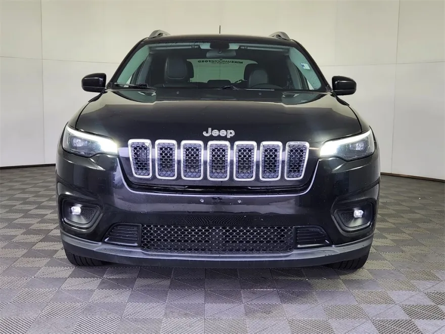 2019 Jeep Cherokee Latitude photo 1