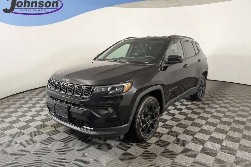 2025 Jeep Compass Latitude Altitude Special Edition photo 1