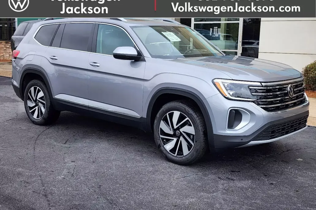 2025 Volkswagen Atlas SE photo 1