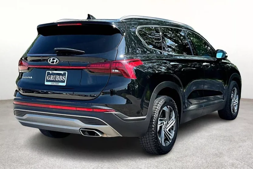 2023 Hyundai Santa Fe SEL photo 1