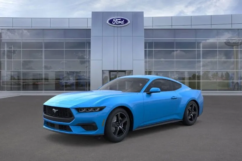 2025 Ford Mustang EcoBoost photo 1