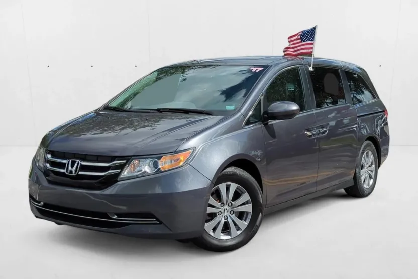 2017 Honda Odyssey EX-L photo 1