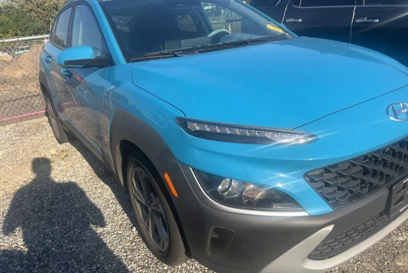 2023 Hyundai Kona SEL photo 1
