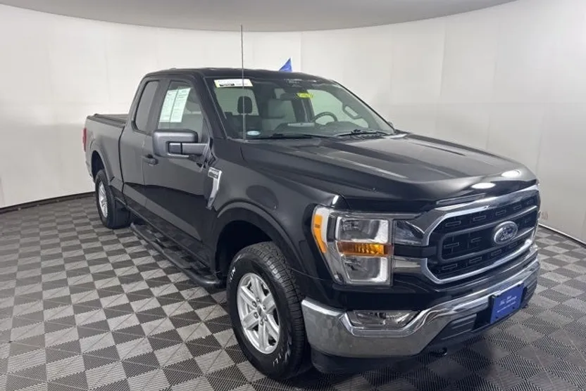 2022 Ford F-150 XLT photo 1
