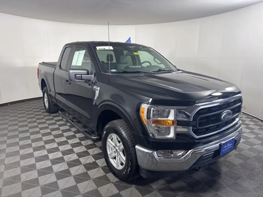 2022 Ford F-150 XLT photo 1