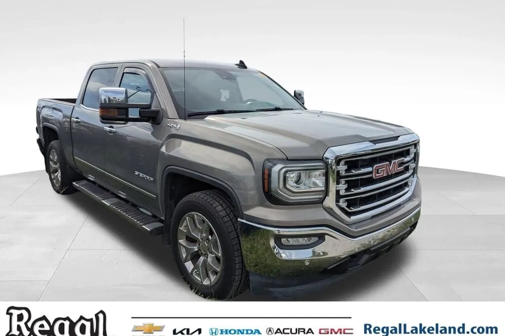 2017 Gmc Sierra 1500 SLT photo 1