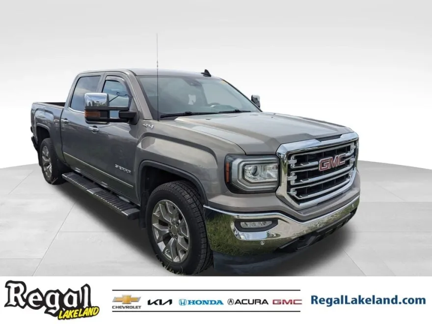 2017 Gmc Sierra 1500 SLT photo 1