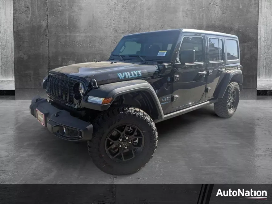 2025 Jeep Wrangler Sahara photo 1
