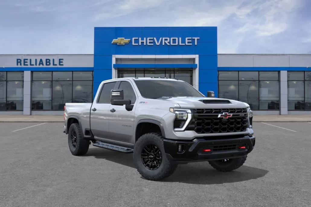 2025 Chevrolet Silverado 2500HD ZR2 photo 1