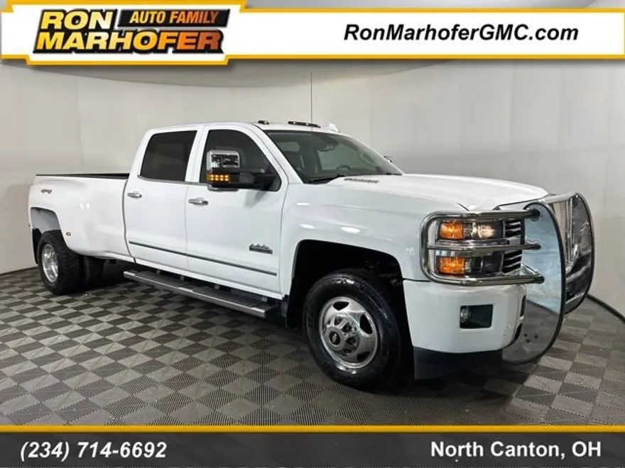 2015 Chevrolet Silverado 3500HD High Country photo 1