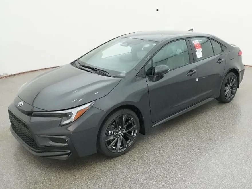 2026 Toyota Corolla SE photo 1
