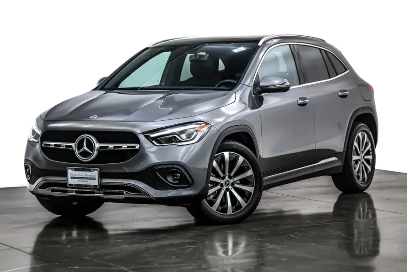 2023 Mercedes Benz GLA 250 4MATIC photo 1