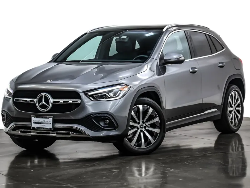 2023 Mercedes Benz GLA 250 4MATIC photo 1