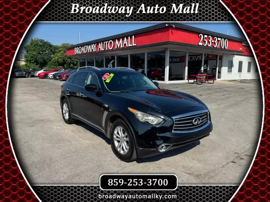 2016 Infiniti QX70 AWD photo 1