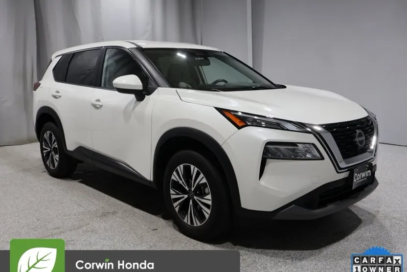 2023 Nissan Rogue SV photo 1