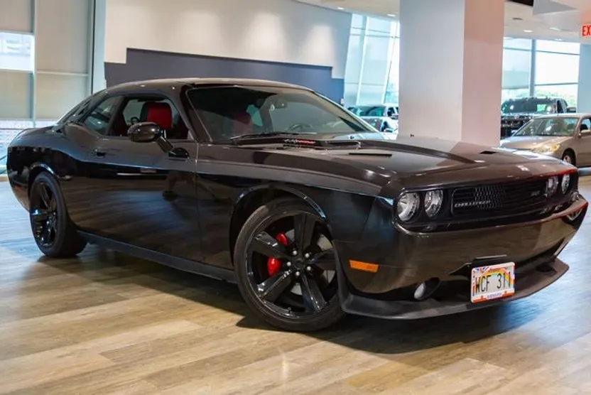 2009 Dodge Challenger SRT8 photo 1