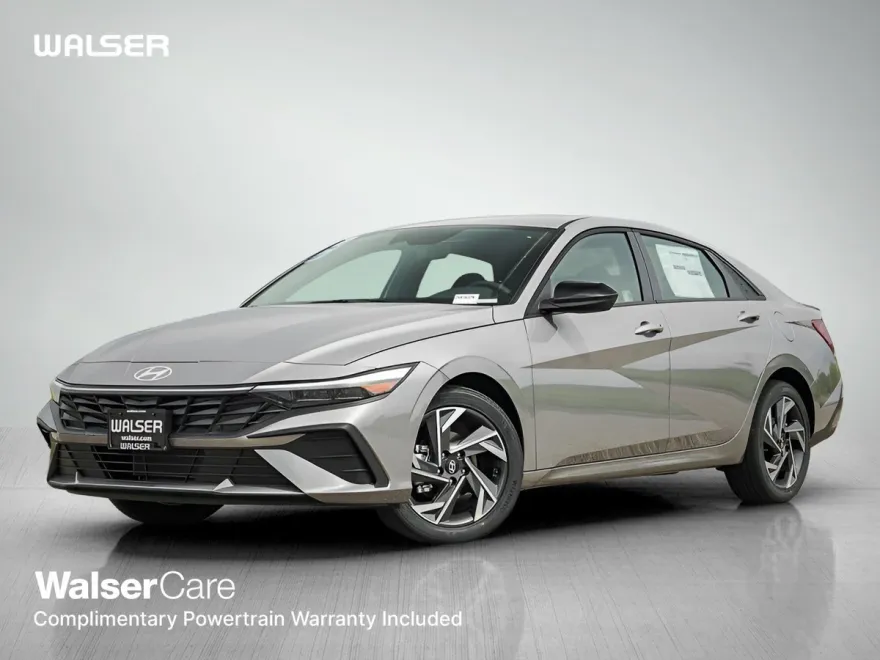 2025 Hyundai Elantra SEL Sport photo 1