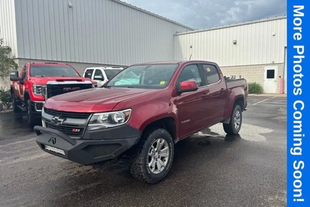 2018 Chevrolet Colorado LT photo 1