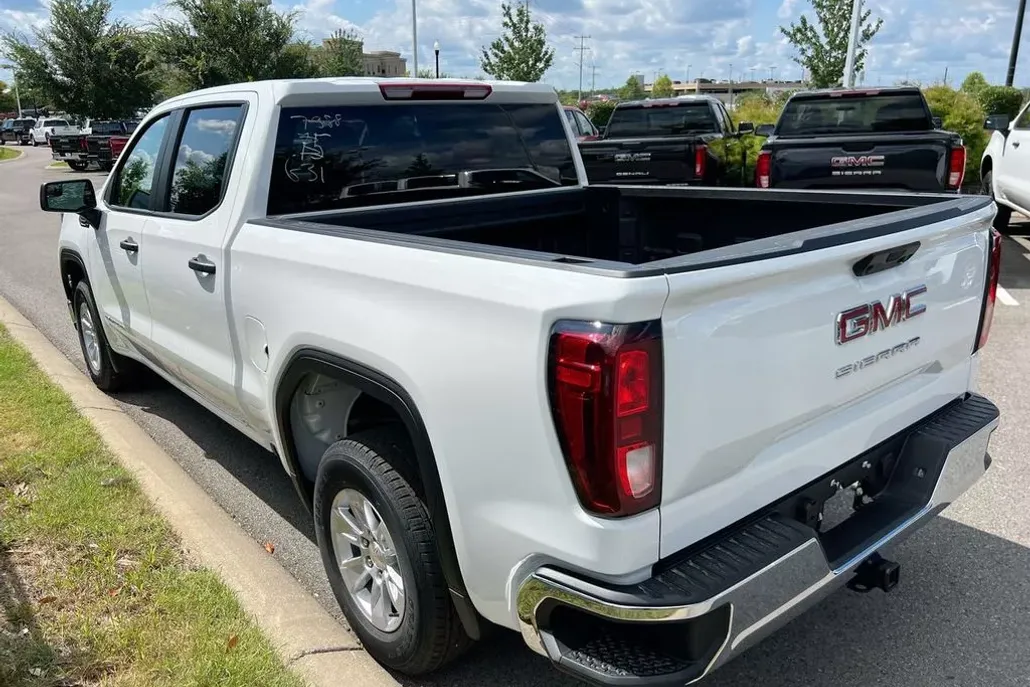 2026 Gmc Sierra Pro photo 1