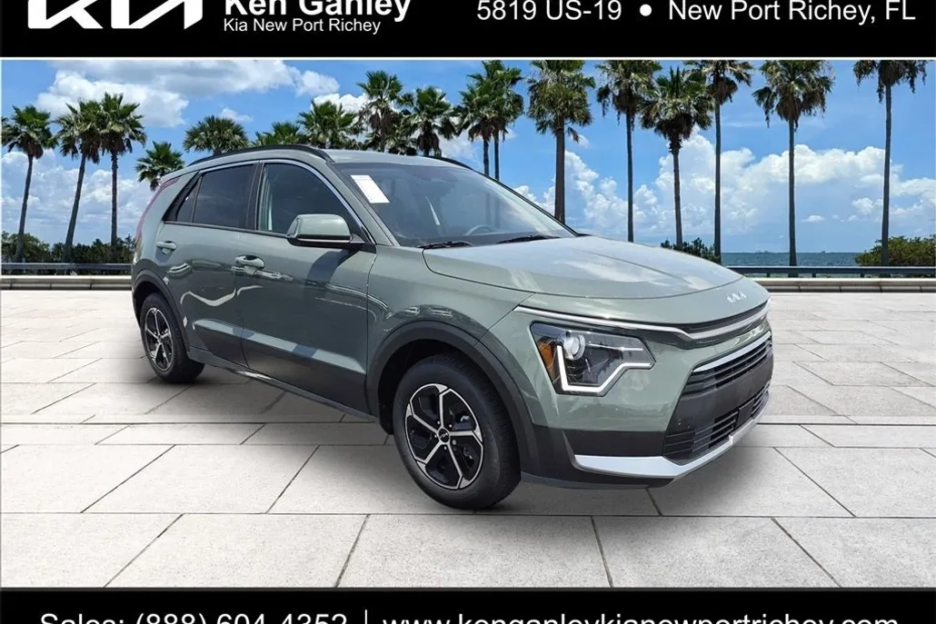 2025 Kia Niro EX photo 1