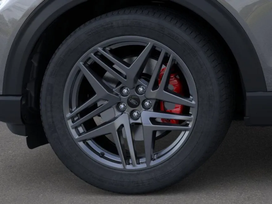 2025 Ford Explorer ST-Line photo 1