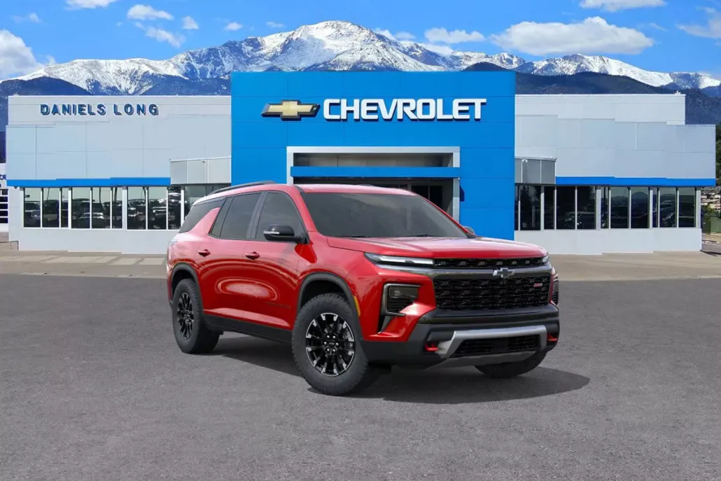 2026 Chevrolet Traverse Z71 photo 1