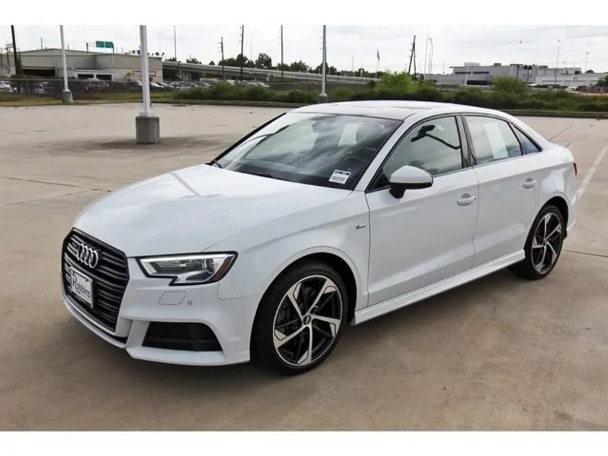 2020 Audi A3 S line Premium photo 1
