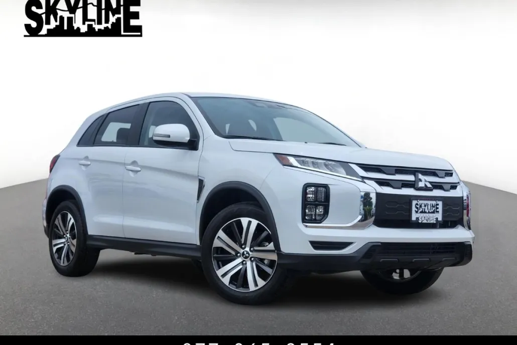 2025 Mitsubishi Outlander Sport SE photo 1