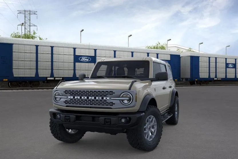 2025 Ford Bronco Badlands photo 1