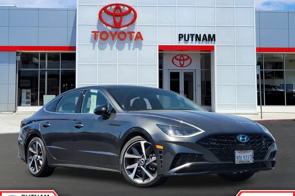 2022 Hyundai Sonata SEL Plus photo 1