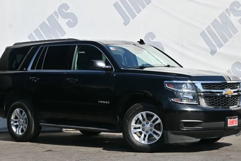 2018 Chevrolet Tahoe LT photo 1