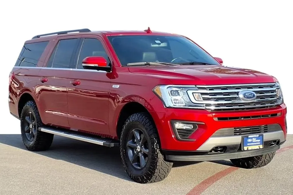 2021 Ford Expedition MAX XLT photo 1