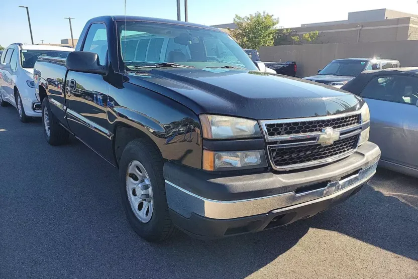 2007 Chevrolet Silverado 1500 LS photo 1