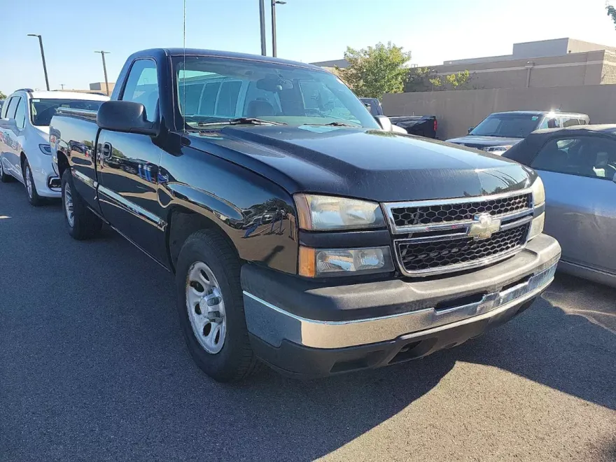 2007 Chevrolet Silverado 1500 LS photo 1