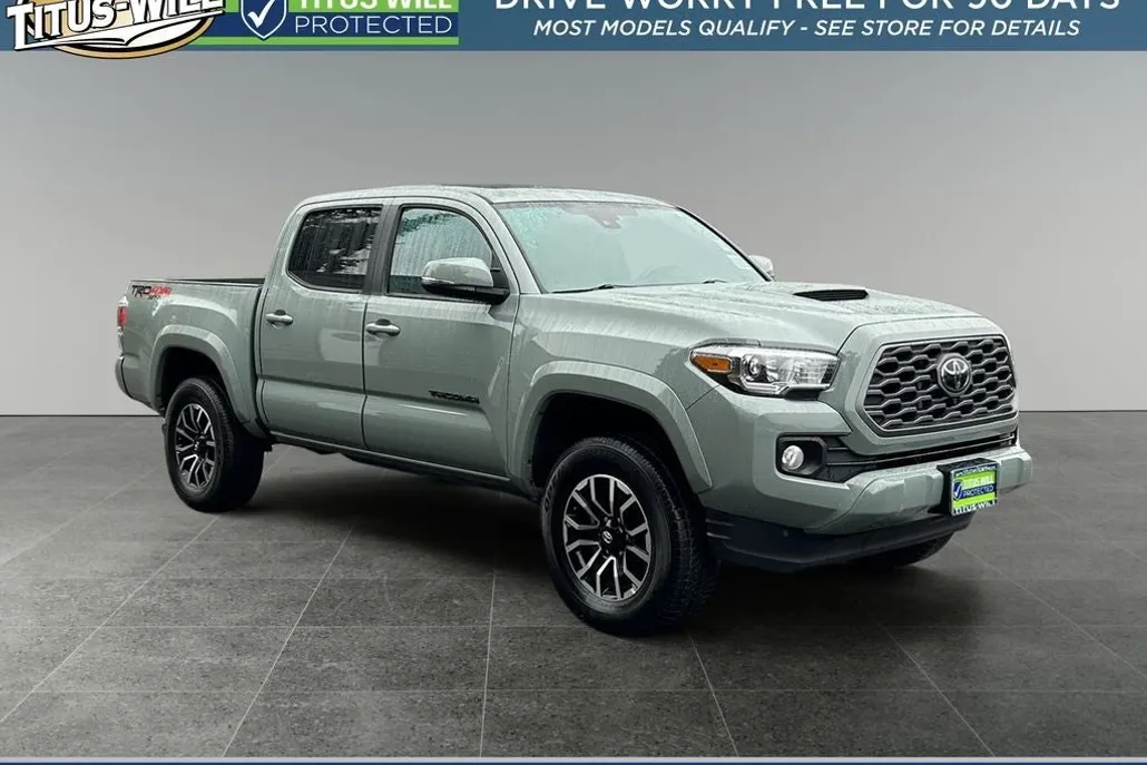 2023 Toyota Tacoma TRD Sport V6 photo 1