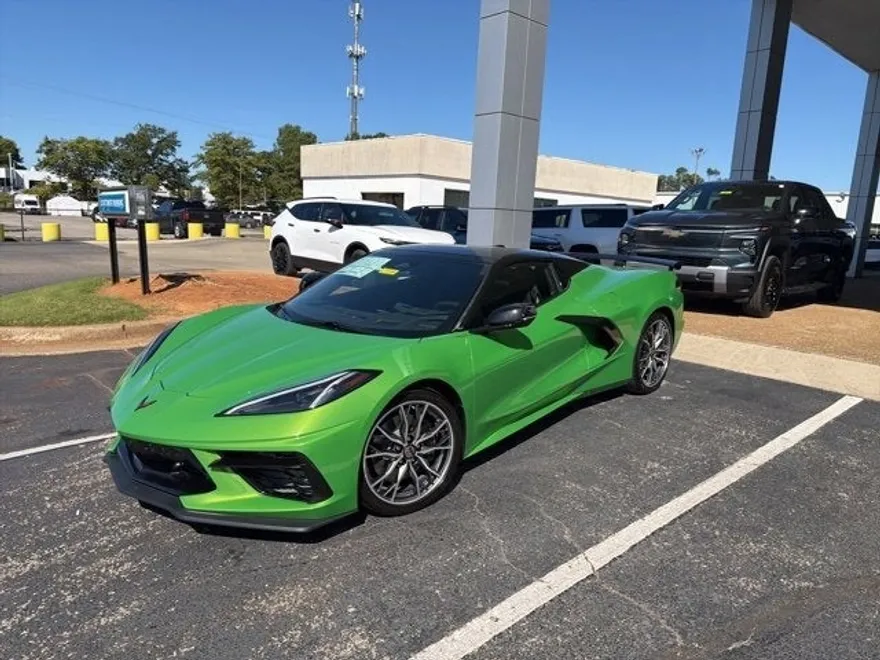 2026 Chevrolet Corvette Stingray 2LT photo 1