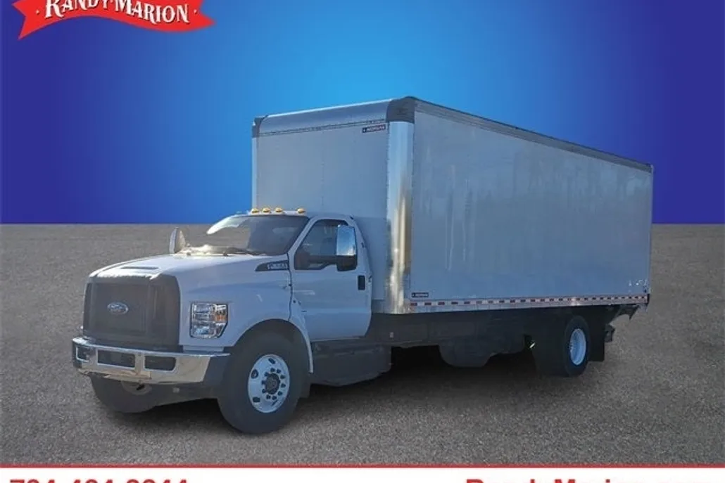 2023 Ford F-650 photo 1