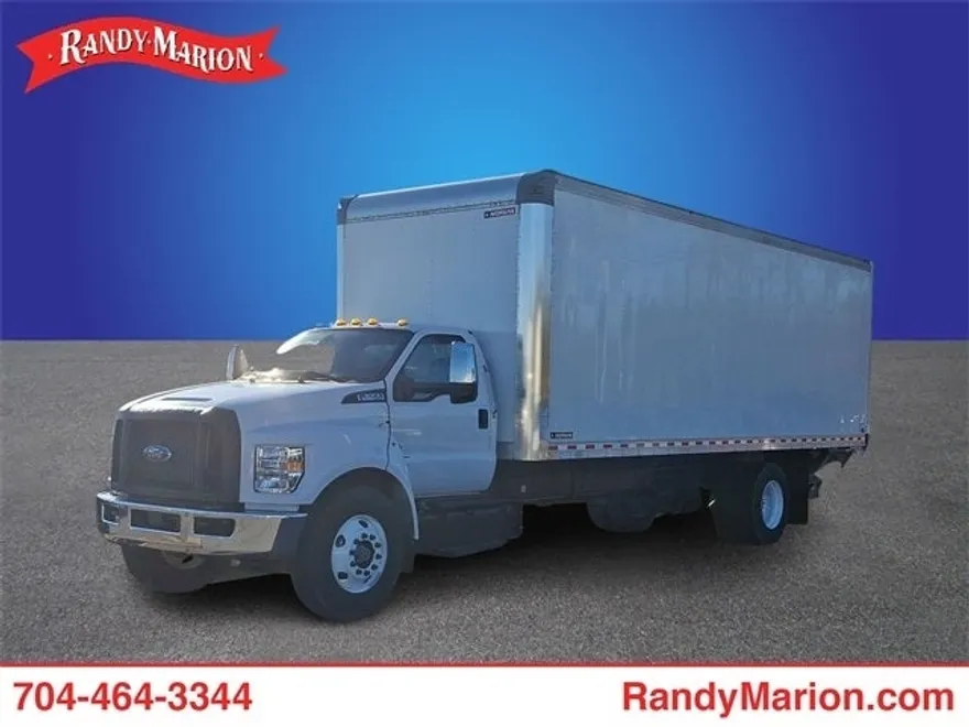 2023 Ford F-650 photo 1