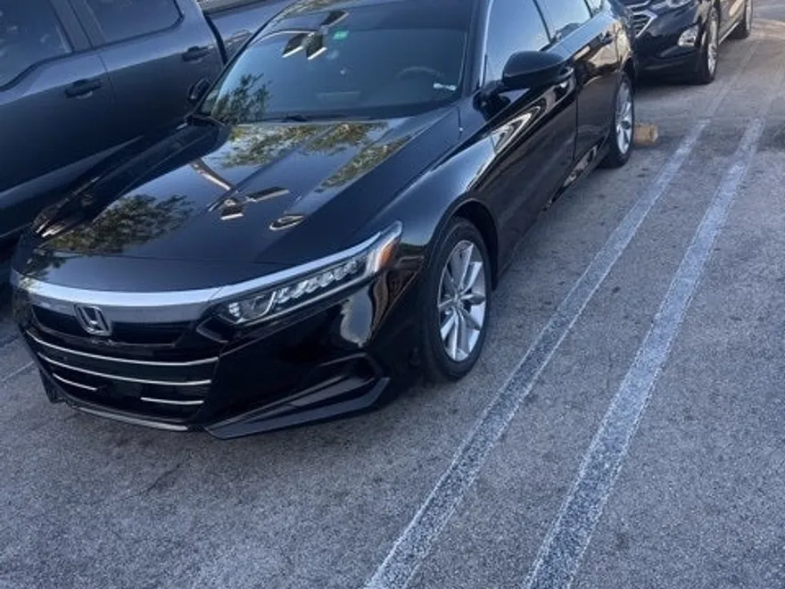 2022 Honda Accord LX photo 1