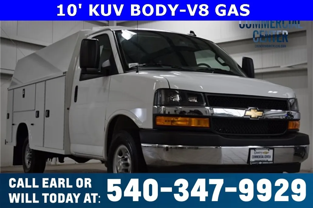 2025 Chevrolet Express Cutaway 3500 Van photo 1