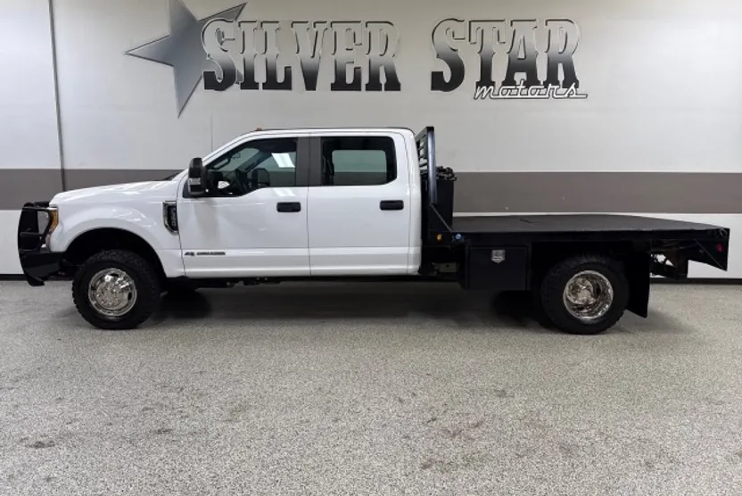 2017 Ford F-350 XL photo 1